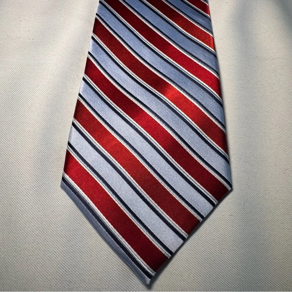 Croft & Barrow Silk Tie Red and Light Blue Striped preppy, formal, office